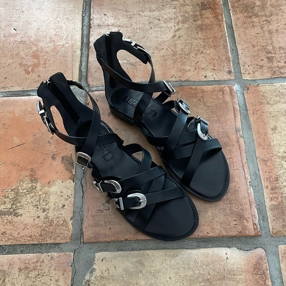 NEW Schutz Harper Leather Sandal Black Size 11 New in Box MSRP$198 - Picture 3 of 16